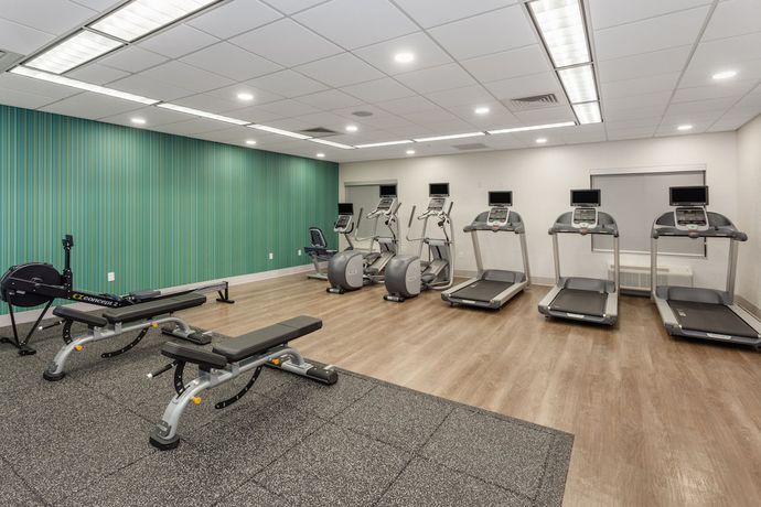Imagen de los interiores del Hotel Holiday Inn Express & Suites Providence-Woonsocket. Foto 18