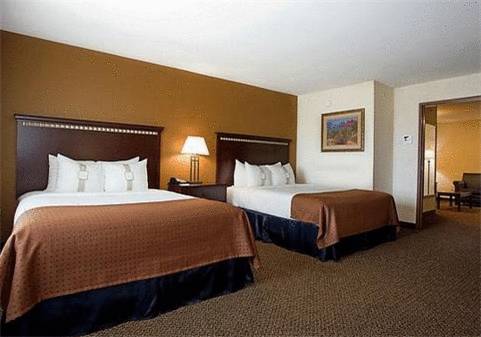 Imagen de la habitación del Hotel Holiday Inn Express & Suites Pueblo North. Foto 8