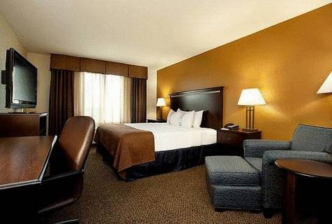 Imagen de la habitación del Hotel Holiday Inn Express & Suites Pueblo North. Foto 12