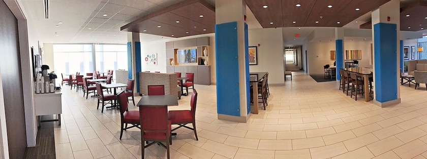 Imagen del bar/restaurante del Hotel Holiday Inn Express & Suites - Rantoul. Foto 3