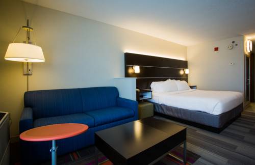 Imagen de la habitación del Hotel Holiday Inn Express & Suites Reading Airport. Foto 4