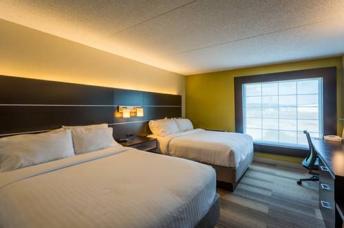 Imagen de la habitación del Hotel Holiday Inn Express & Suites Reading Airport. Foto 11