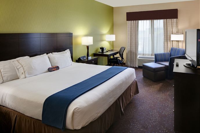 Imagen de la habitación del Hotel Holiday Inn Express & Suites Saginaw. Foto 2