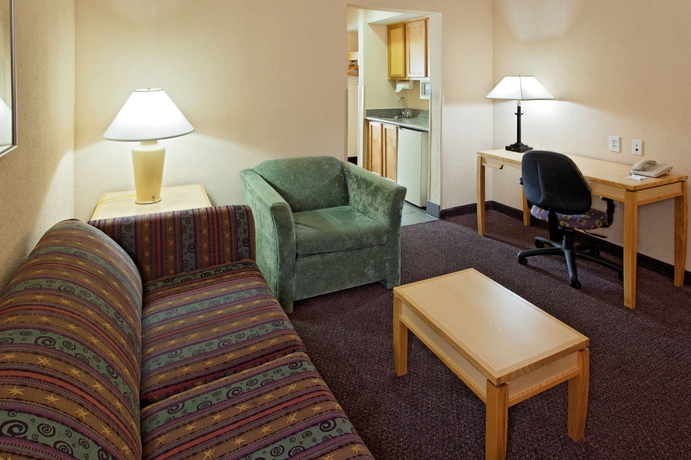 Imagen de los interiores del Hotel Holiday Inn Express & Suites San Antonio Rivercenter Area. Foto 12