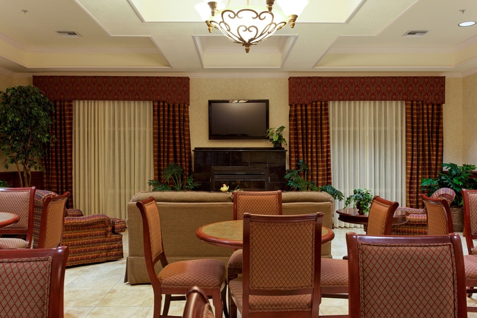 Imagen del bar/restaurante del Hotel Holiday Inn Express & Suites San Antonio South. Foto 3