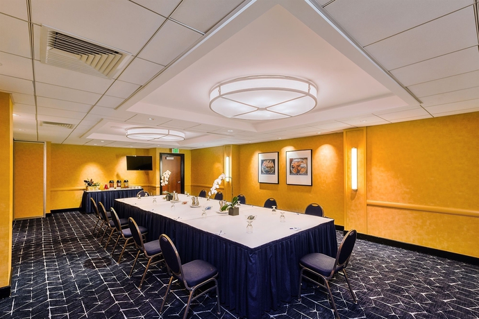 Imagen de los interiores del Hotel Holiday Inn Express & Suites San Francisco Fishermans Wharf. Foto 16