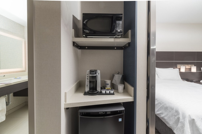 Imagen de la habitación del Hotel Holiday Inn Express & Suites - Saskatoon East - University. Foto 10