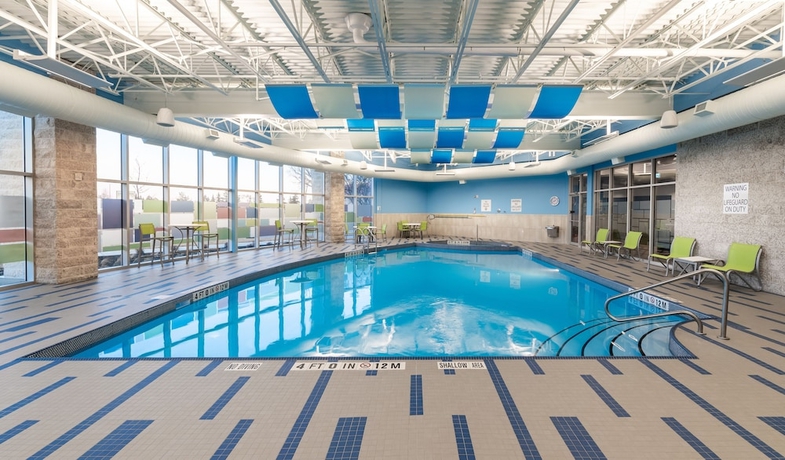 Imagen de la piscina del Hotel Holiday Inn Express & Suites - Saskatoon East - University. Foto 19