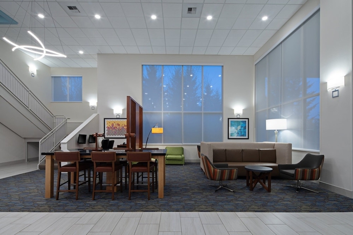 Imagen de los interiores del Hotel Holiday Inn Express & Suites Seattle-Sea-Tac Airport, an IHG Hotel. Foto 16