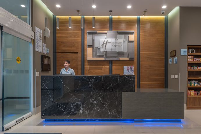Imagen de los interiores del Hotel Holiday Inn Express & Suites Silao Aeropuerto - Terminal. Foto 12