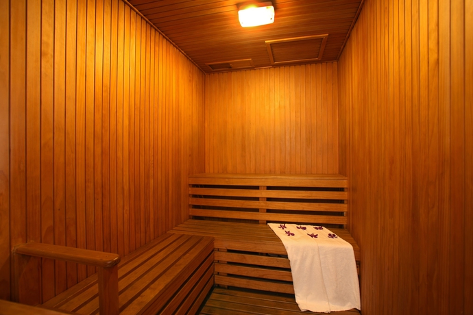 Imagen de los interiores del Hotel Holiday Inn Express & Suites Singapore Novena. Foto 10