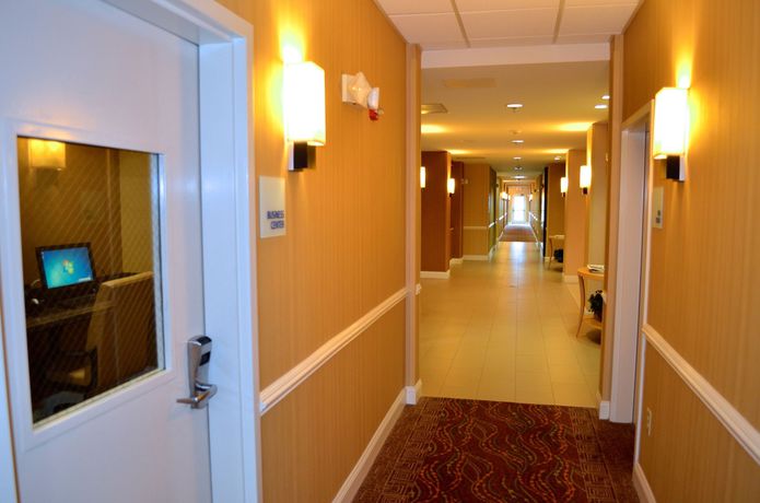 Imagen de la piscina del Hotel Holiday Inn Express & Suites Smithfield - Selma I-95. Foto 15