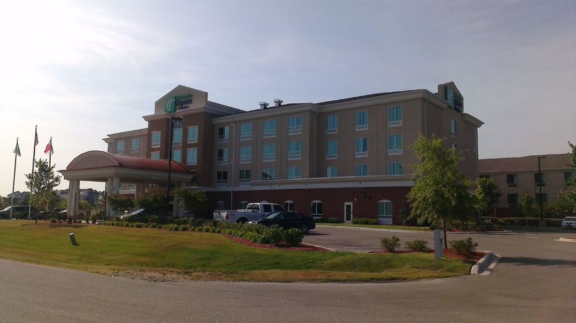 Imagen de los interiores del Hotel Holiday Inn Express & Suites Smithfield - Selma I-95. Foto 13