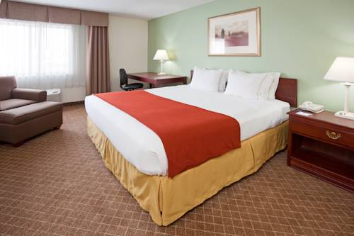 Imagen de la habitación del Hotel Holiday Inn Express & Suites St. Paul - Woodbury. Foto 11