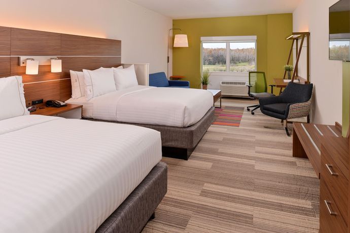 Imagen de la habitación del Hotel Holiday Inn Express & Suites St. Petersburg - Madeira Beach. Foto 4
