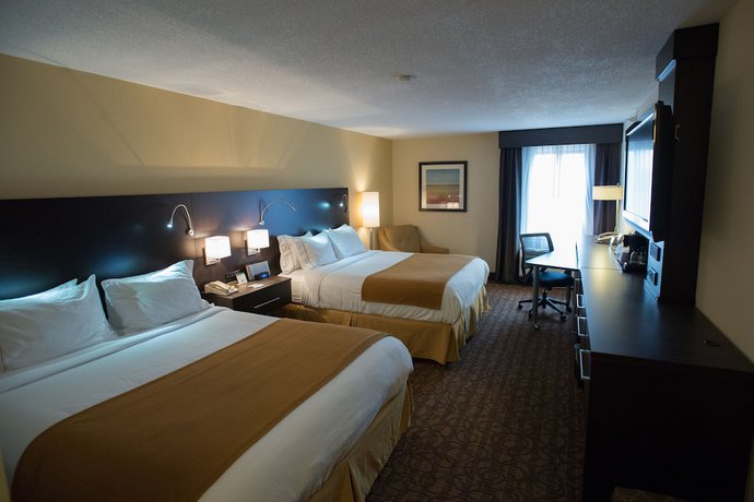 Imagen de la habitación del Hotel Holiday Inn Express & Suites Topeka West I-70 Wanamaker. Foto 10