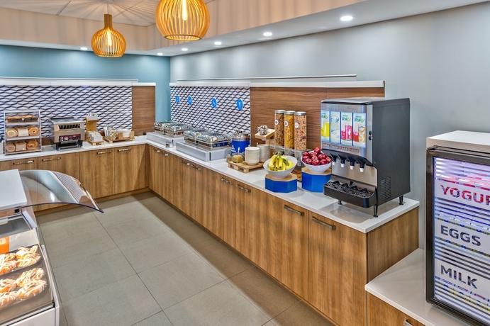 Imagen del bar/restaurante del Hotel Holiday Inn Express & Suites - Trois Rivieres Ouest. Foto 3