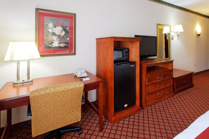 Imagen de la habitación del Hotel Holiday Inn Express & Suites Tupelo. Foto 3