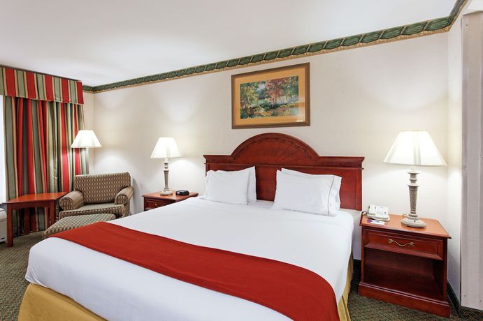 Imagen de la habitación del Hotel Holiday Inn Express & Suites Tupelo. Foto 13