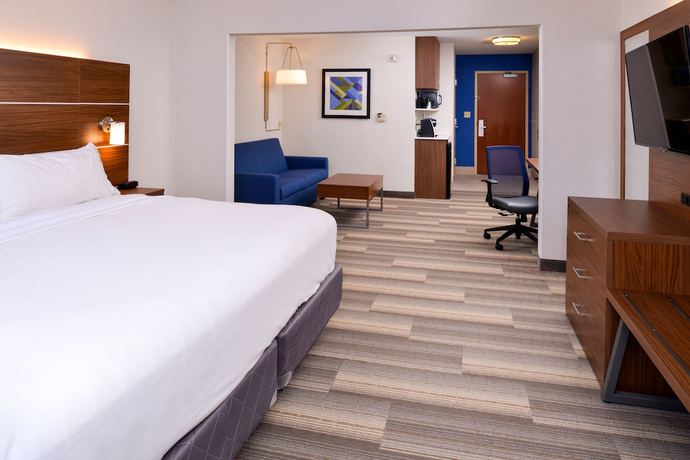 Imagen de la habitación del Hotel Holiday Inn Express & Suites Urbana-champaig. Foto 5