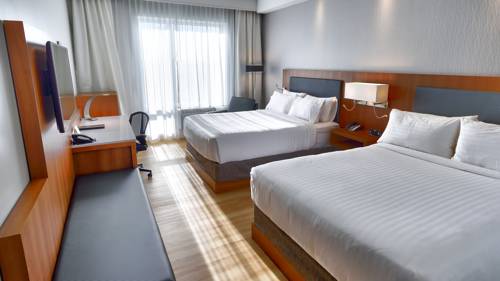Imagen de la habitación del Hotel Holiday Inn Express & Suites Vaudreuil-dorion. Foto 7
