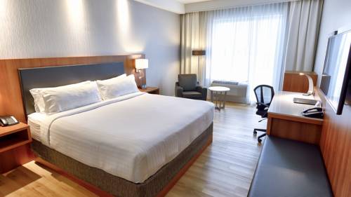 Imagen de la habitación del Hotel Holiday Inn Express & Suites Vaudreuil-dorion. Foto 8