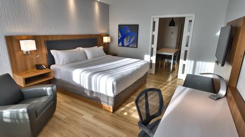 Imagen de la habitación del Hotel Holiday Inn Express & Suites Vaudreuil-dorion. Foto 9