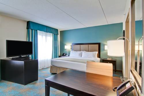 Imagen de la habitación del Hotel Holiday Inn Express & Suites Waterloo - St. Jacobs Area. Foto 9