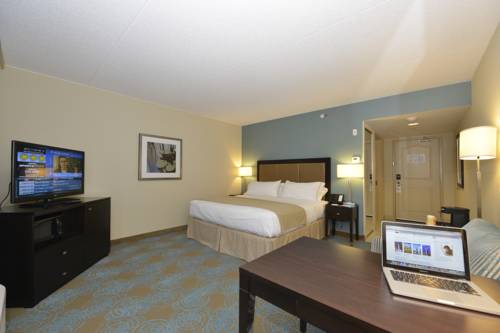 Imagen de la habitación del Hotel Holiday Inn Express & Suites Waterloo - St. Jacobs Area. Foto 13