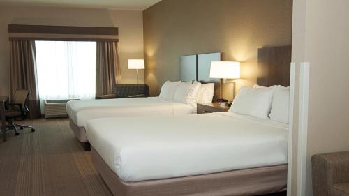 Imagen de la habitación del Hotel Holiday Inn Express & Suites Wichita Northeast, an IHG. Foto 9