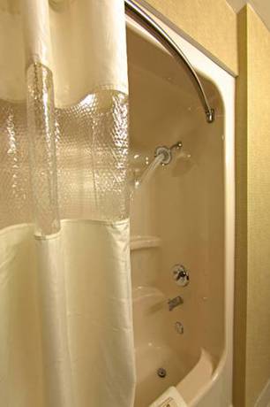 Imagen de la habitación del Hotel Holiday Inn Express & Suites Williamstown - Glassboro. Foto 9