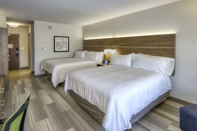 Imagen de la habitación del Hotel Holiday Inn Express and Suites Airport - Lincoln, An Ihg. Foto 4