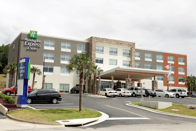 Imagen de los exteriores del Hotel Holiday Inn Express and Suites Alabaster, An Ihg. Foto 11