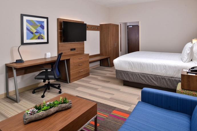Imagen de la habitación del Hotel Holiday Inn Express and Suites Alachua - Gainesville Area, An Ihg. Foto 7