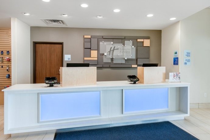 Imagen de los interiores del Hotel Holiday Inn Express and Suites Alachua - Gainesville Area, An Ihg. Foto 18