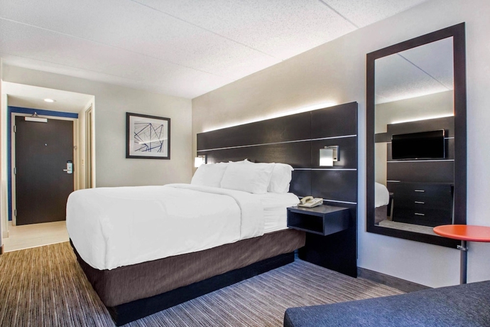 Imagen de la habitación del Hotel Holiday Inn Express and Suites Albany Airport Wolf Road. Foto 4