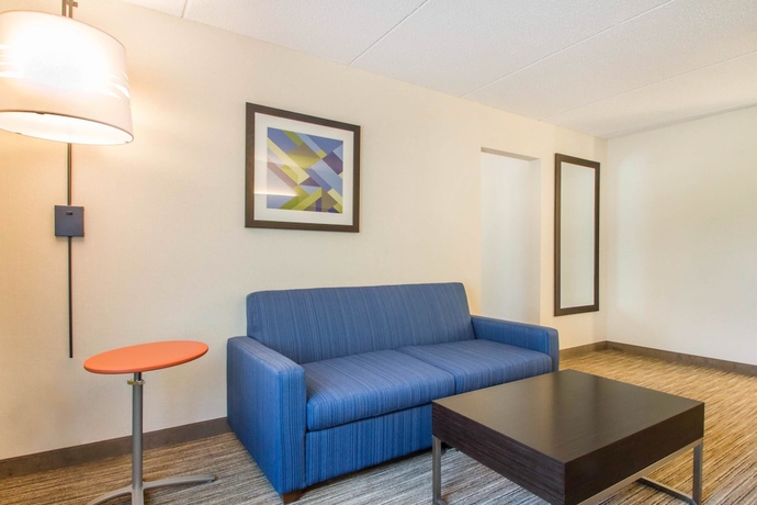 Imagen de la habitación del Hotel Holiday Inn Express and Suites Albany Airport Wolf Road. Foto 6