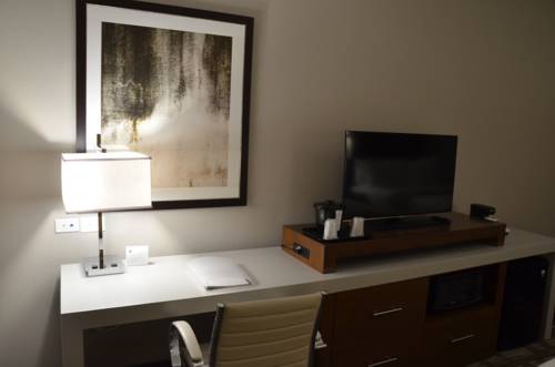 Imagen de la habitación del Hotel Holiday Inn Express and Suites Albany, An Ihg, Albany. Foto 14