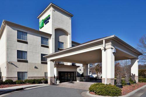 Imagen general del Hotel Holiday Inn Express and Suites Albermarle, An Ihg. Foto 1