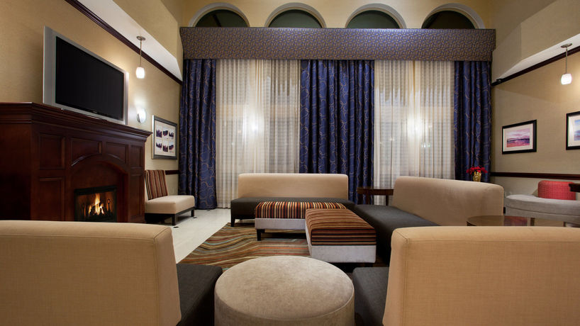 Imagen de los interiores del Hotel Holiday Inn Express and Suites Allentown West, An Ihg. Foto 15