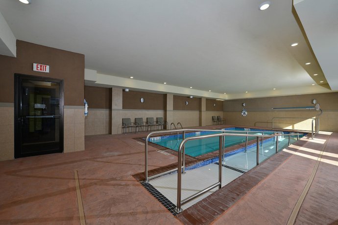 Imagen de la piscina del Hotel Holiday Inn Express and Suites Alva, an IHG. Foto 20
