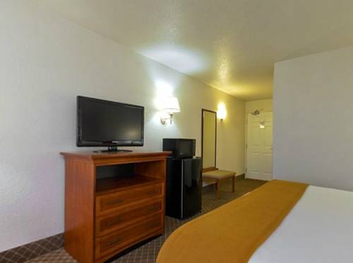 Imagen de la habitación del Hotel Holiday Inn Express and Suites Ames, An Ihg. Foto 6