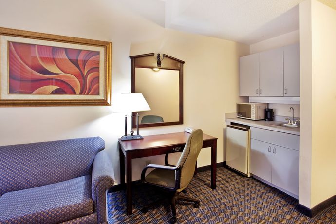 Imagen de la habitación del Hotel Holiday Inn Express and Suites, An Ihg, Lawrenceville. Foto 16