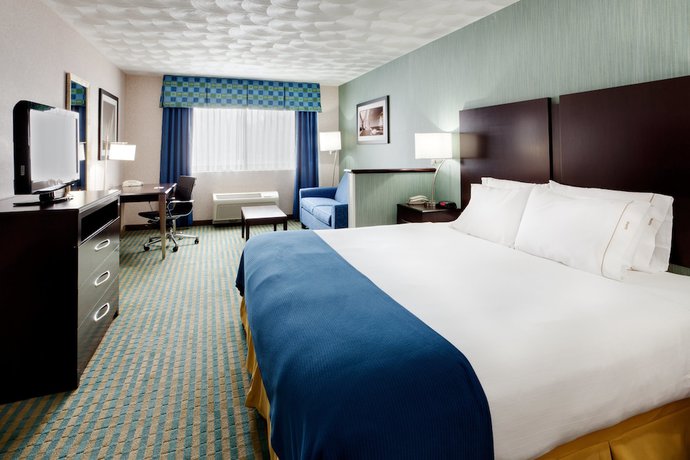 Imagen de la habitación del Hotel Holiday Inn Express and Suites, An Ihg, Smithfield. Foto 7