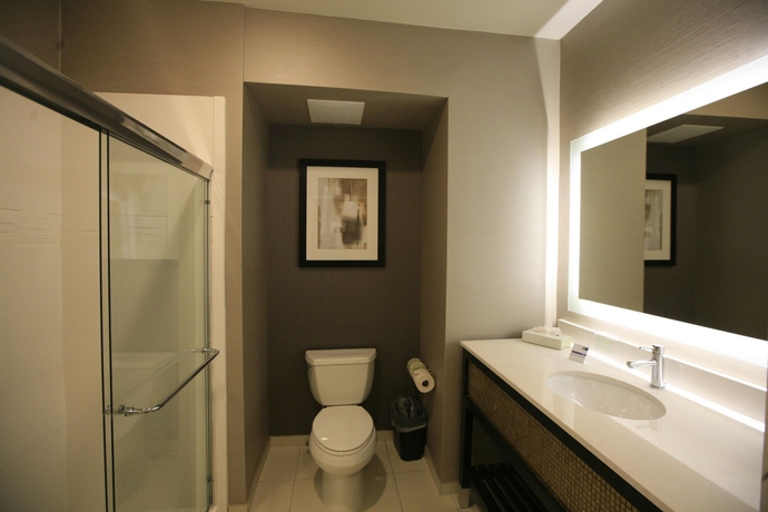 Imagen de la habitación del Hotel Holiday Inn Express and Suites Anaheim Resort Area, An Ihg. Foto 8