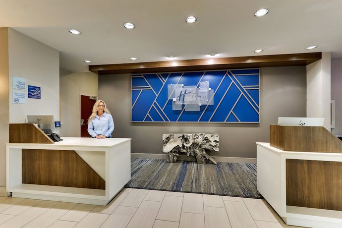Imagen de los interiores del Hotel Holiday Inn Express and Suites Ardmore, An Ihg. Foto 19