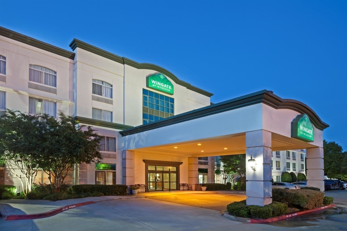 Imagen general del Hotel Holiday Inn Express and Suites Arlington North - Stadium Area, An Ihg. Foto 2