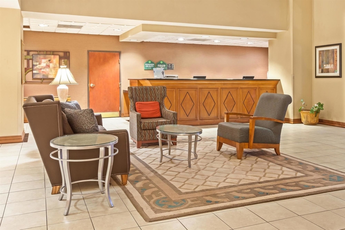 Imagen de los interiores del Hotel Holiday Inn Express and Suites Arlington North - Stadium Area, An Ihg. Foto 11