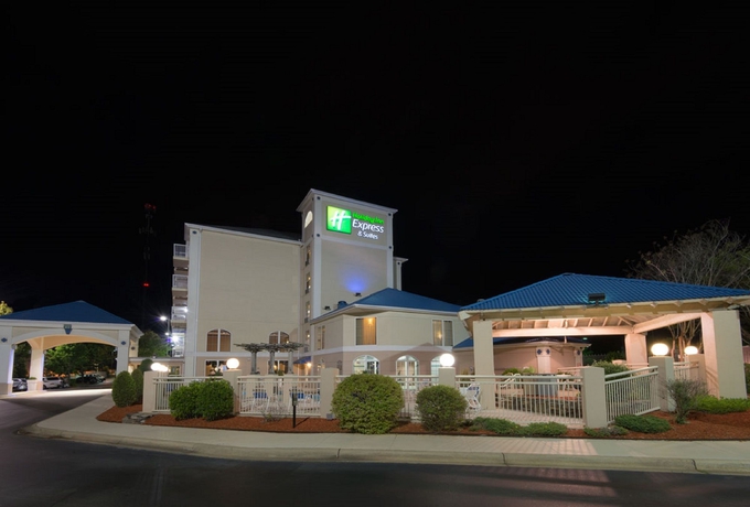 Imagen de los exteriores del Hotel Holiday Inn Express and Suites Asheville Sw - Outlet Ctr Area. Foto 11