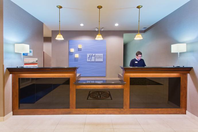 Imagen de los interiores del Hotel Holiday Inn Express and Suites Astoria, An Ihg. Foto 18
